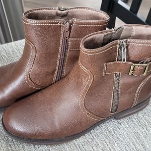 Brown ankle boots